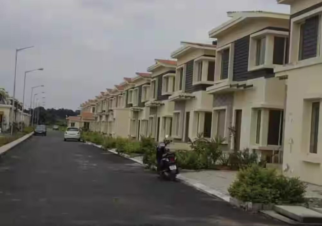 Artha Grihastha - Bangalore